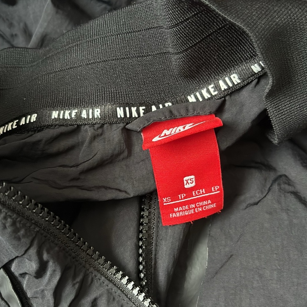 Nike Air Track Flight Suit Jumpsuit Black One-Piece Women’s Size XS - Picture 2 of 3